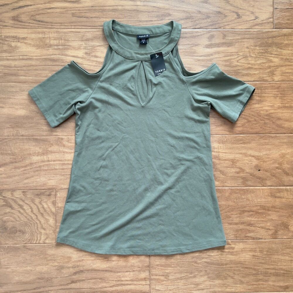 NWT Torrid Top Size 0 0X Olive Green Fitted Foxy Cold Shoulder Keyhole Neck